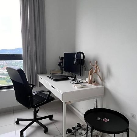 Fully Furnished Studio Unit. Sungai Buloh Exterior photo